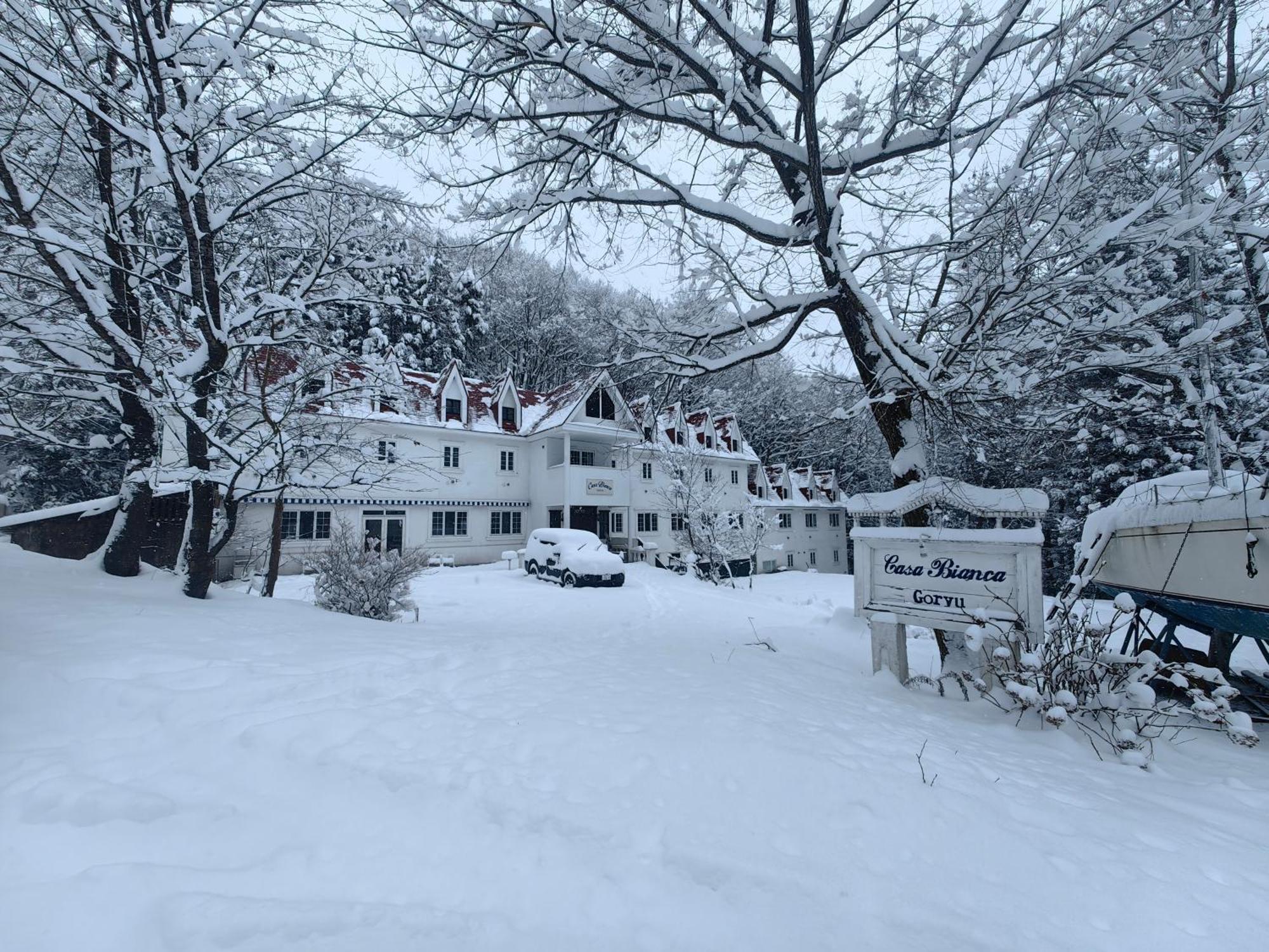 Casa Bianca Hakuba Goryu Hotel Exterior photo